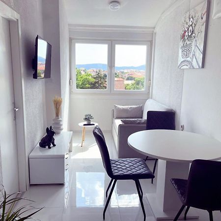 זאדאר Apartman Moon מראה חיצוני תמונה